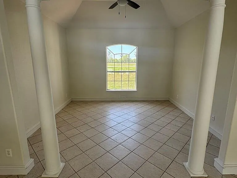 8795 FM 1732 — Photo 7