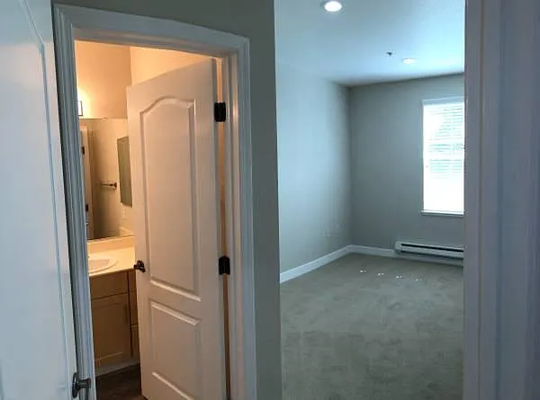 Catalina Luxury Apartments — Photo 31