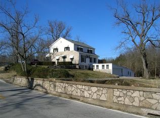 1587 W Farm Road 102, Springfield, MO 65803