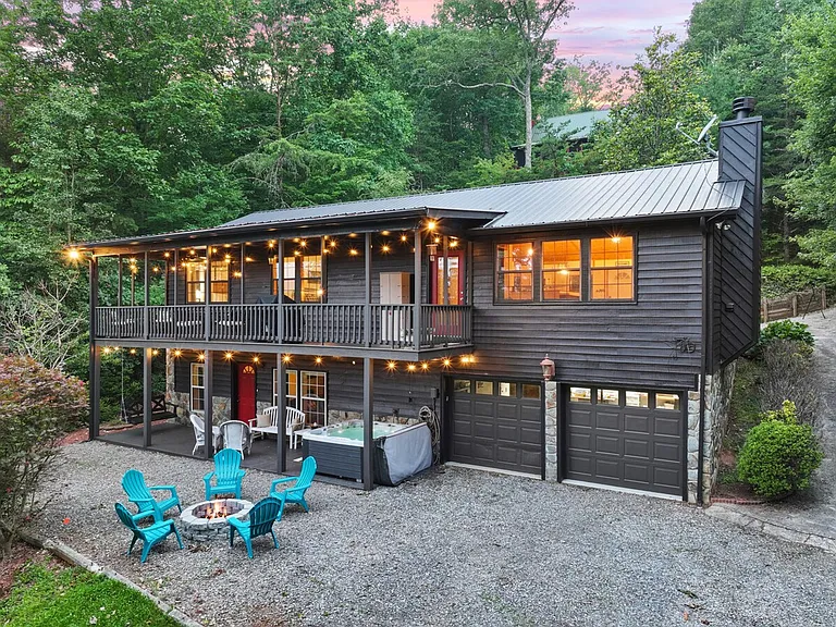 443 Fox Run Dr #ID1018182P — Photo 12