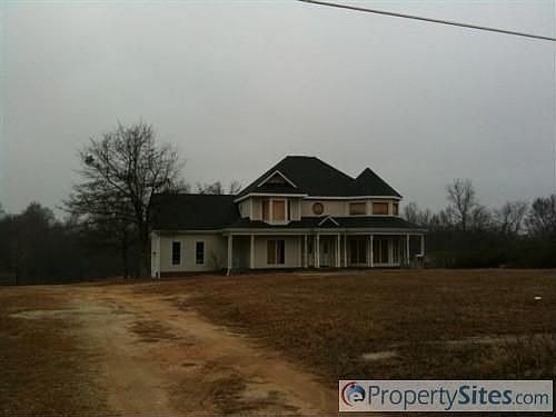 2nd image of 600 Jenkins Bridge Rd
