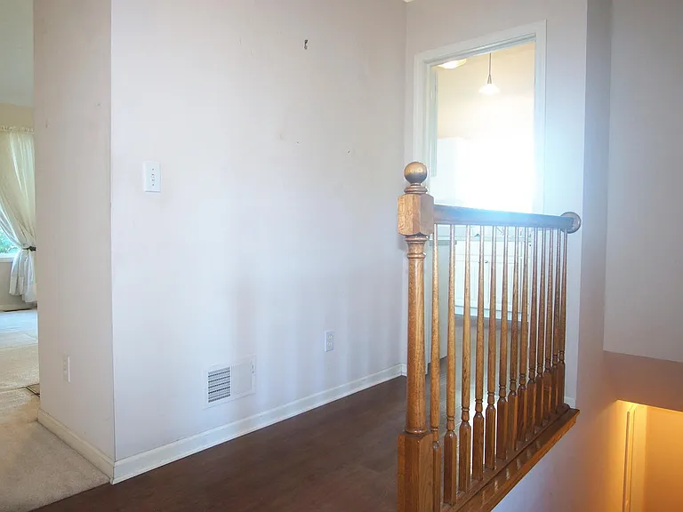 3056 E Lake Lansing Rd — Photo 13