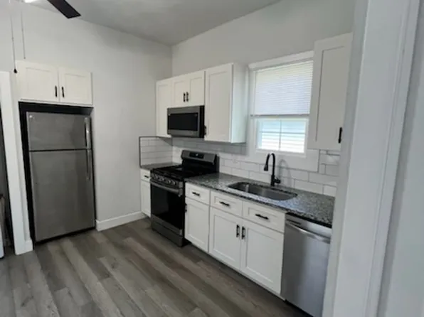 163 Hopewell St, Madisonville, KY 42431
