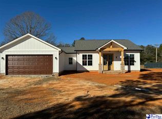 1380 N Rolling Rd, Hartsville, SC 29550