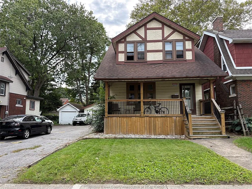 343 Randolph Ave — Photo 1