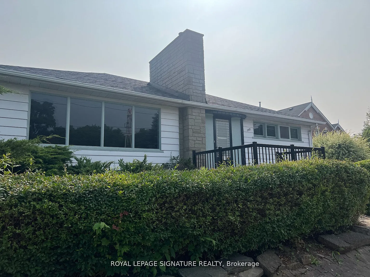 158 Church St photo 1