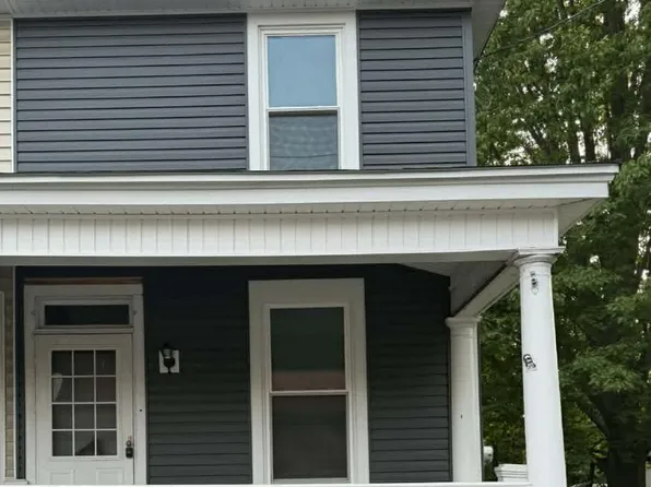 112 S Barbara St, Mount Joy, PA 17552