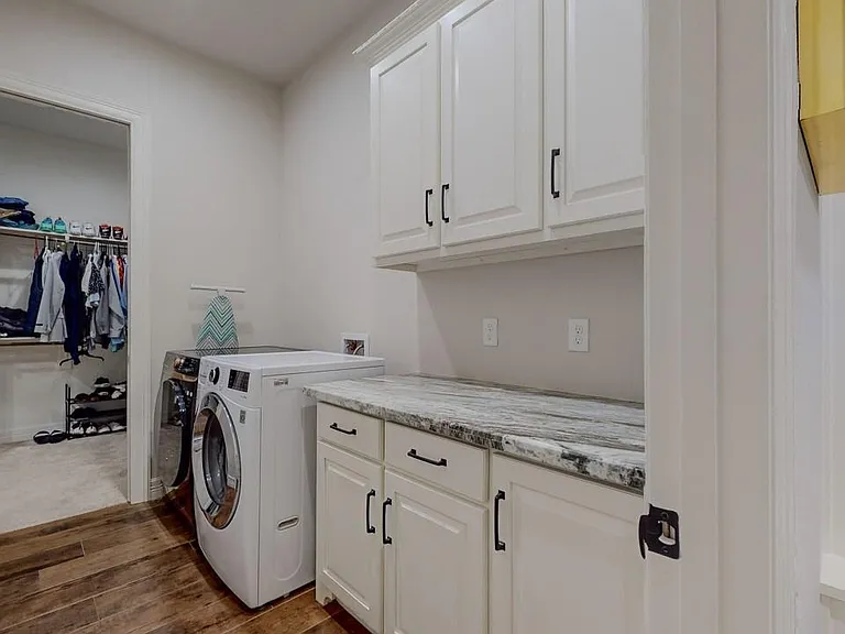 112 Pindo Palm Dr — Photo 18