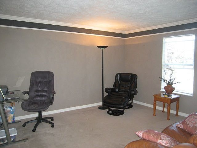 1st image of 134 Winterbrook Dr