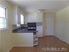 4th image of 4713 Benton Ave