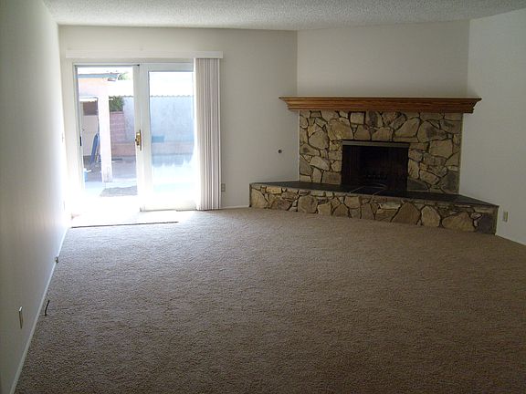3rd image of 6544 Ianita St