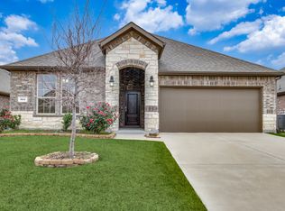 824 Brittany Dr, Anna, TX 75409