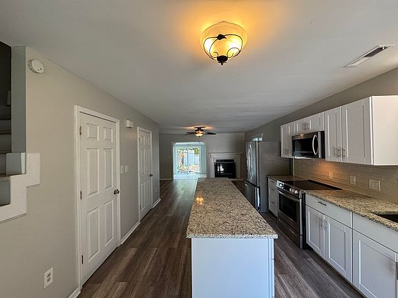 2nd image of 5175 Inlet Garden Ct. #D