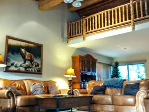 165 Old Mammoth Rd #9, Mammoth Lakes, CA 93546