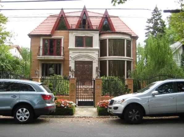 2251 E 65th St, Brooklyn, NY 11234
