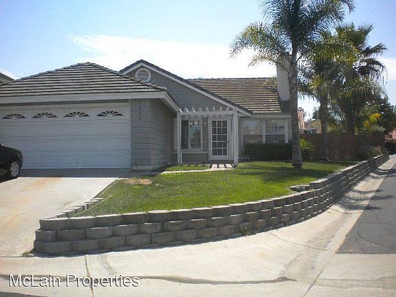 2nd image of 5415 Blackberry Way
