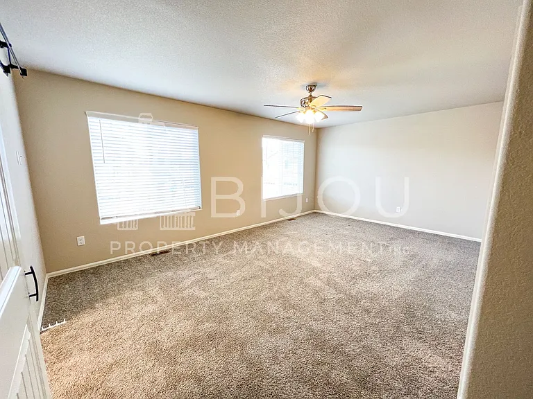 7673 Silver Larch Point — Photo 22