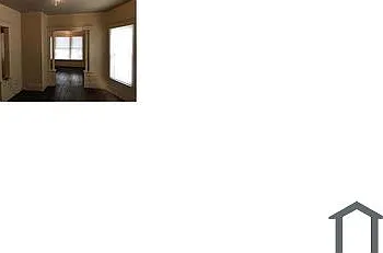 15727 Holmes Ave — Photo 5