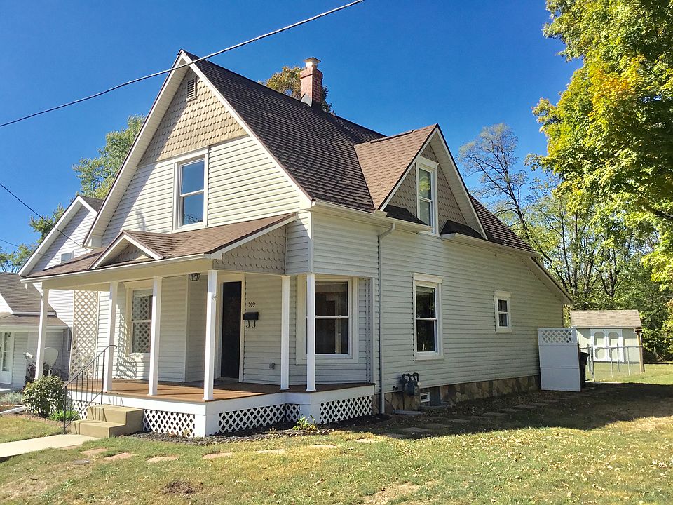 1st image of 509 Salem St