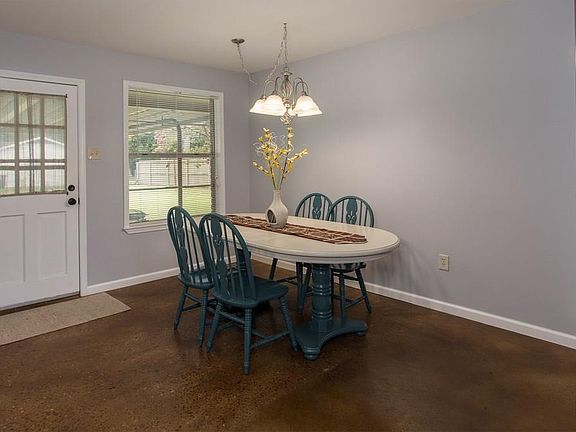 4th image of 4626 E Post Oak Ct