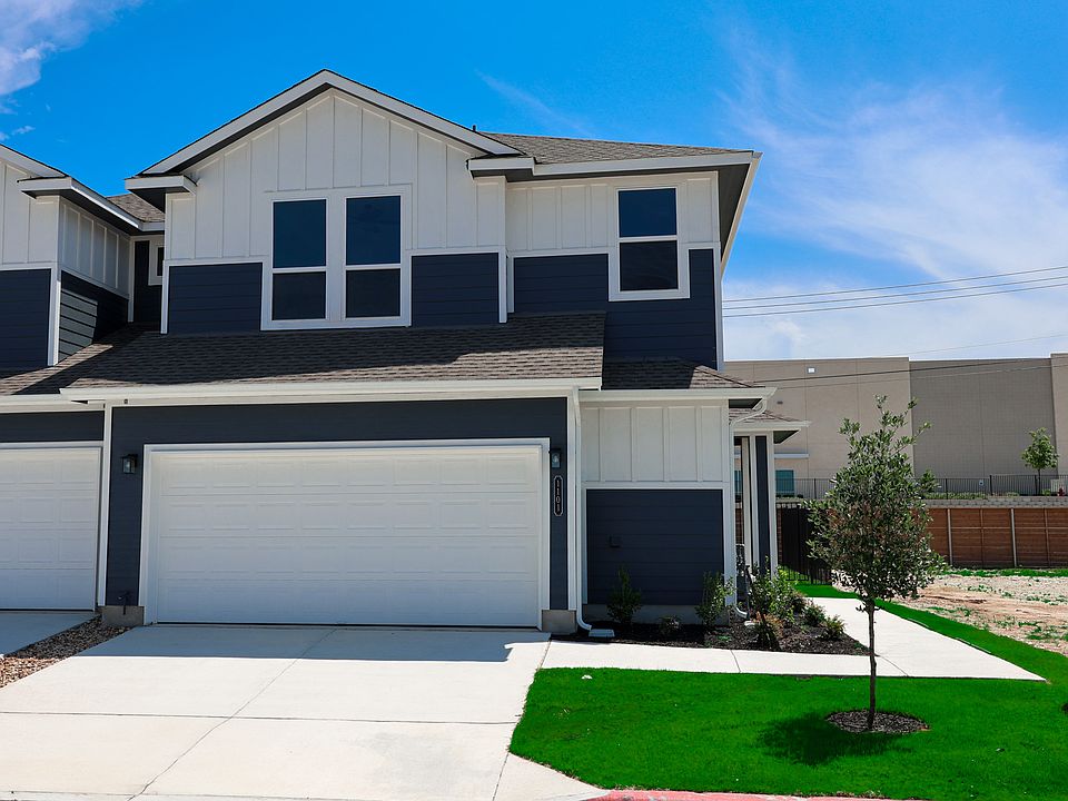 1101 Schultz Exterior