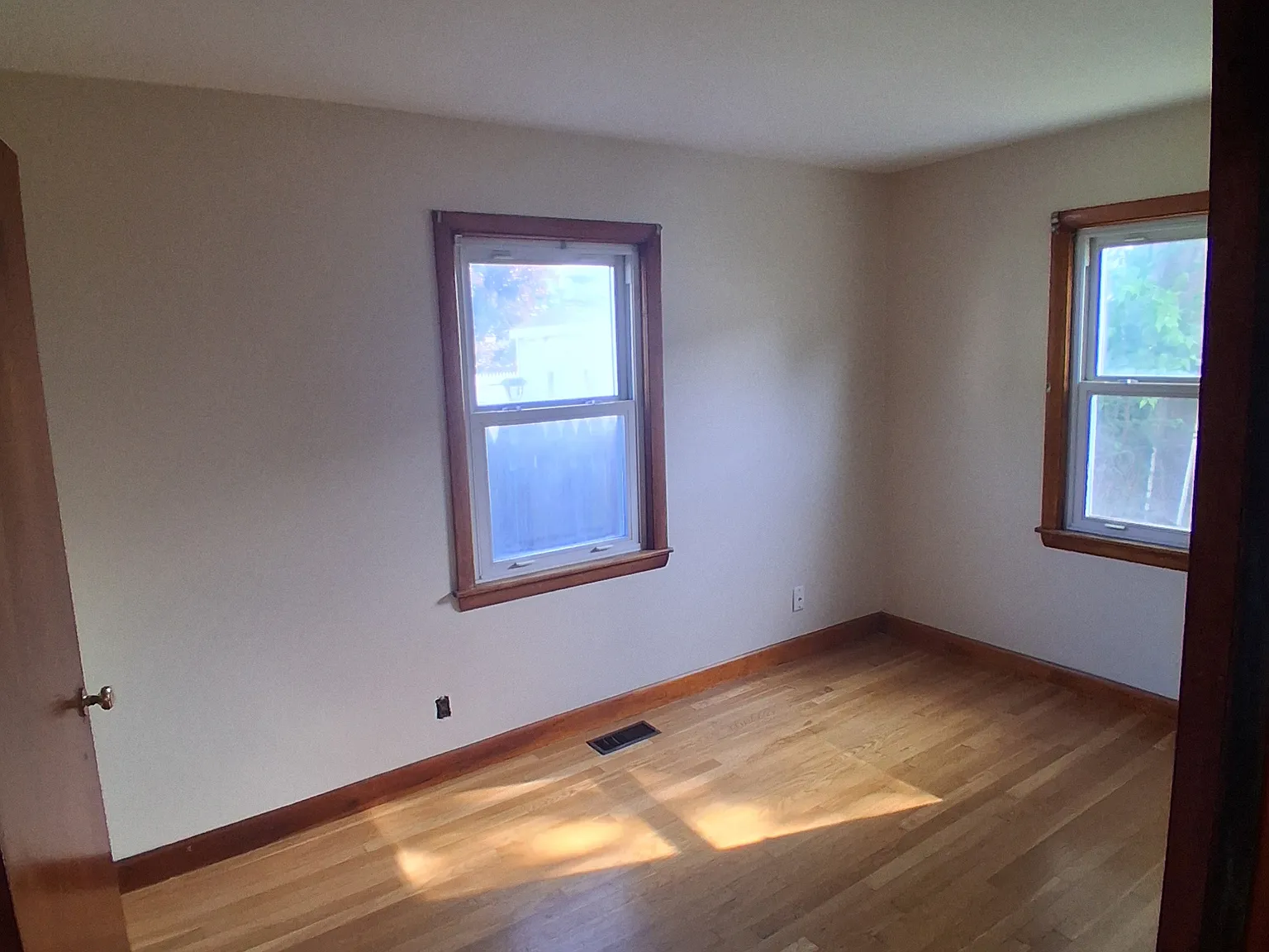 2 bed, $1,850 — Photo 2