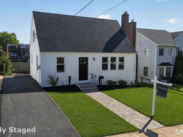 141 Laurel Street, West Haven, CT 06516