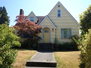 4007 SW Charlestown St, Seattle, WA 98116