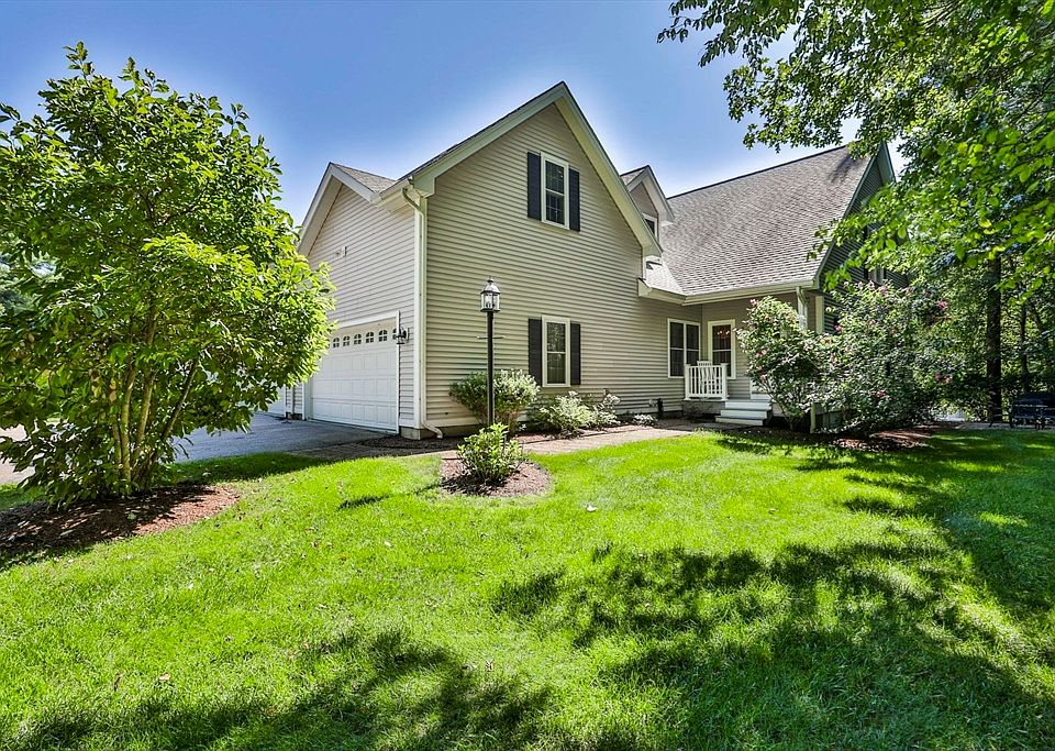 1st image of 9 Partridge Ln #9