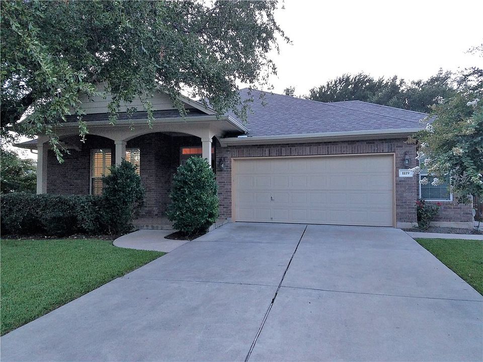 1st image of 1119 Lynsenko Dr
