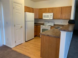 1633 Monterey Rd APT B, Colorado Springs, CO 80910