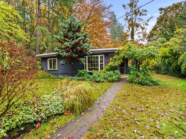 525 Bennett Creek Rd, Cottage Grove, OR 97424