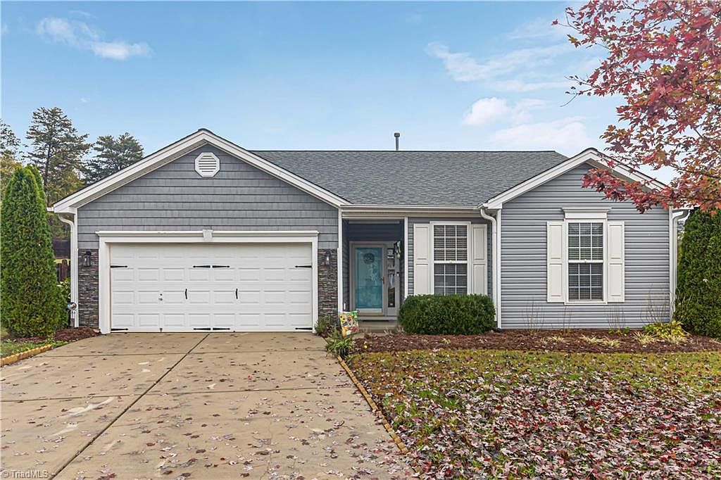 10 Bruin Ct, Greensboro, NC 27405 | Zillow