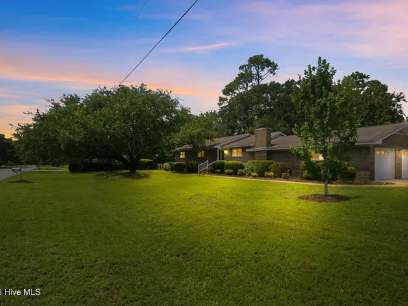 4637 Dean Drive, Wilmington, NC 28405