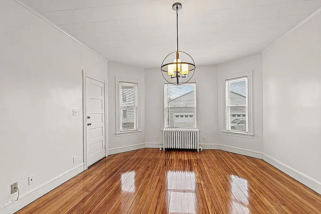 229 Cory St — Photo 3