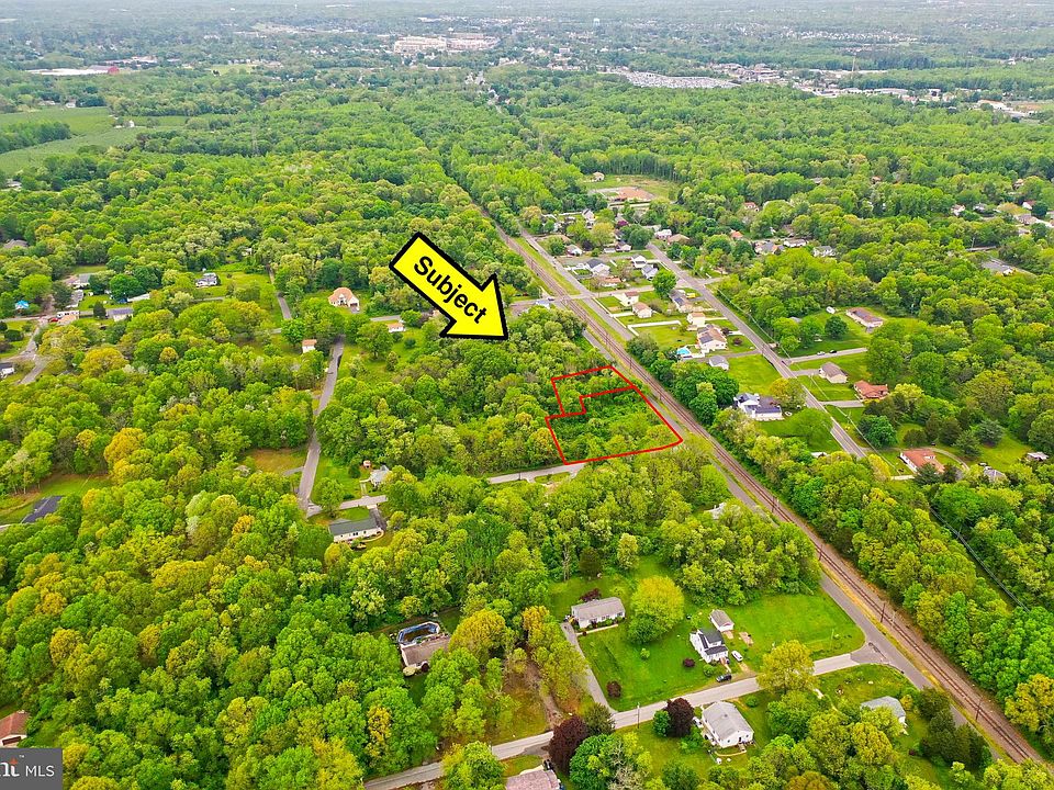 2nd image of 460 West Blvd