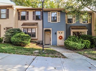 218 Haverford Ct, Aberdeen, NJ 07747