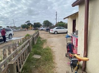 422 N Oakley Ave, Santa Maria, CA 93458
