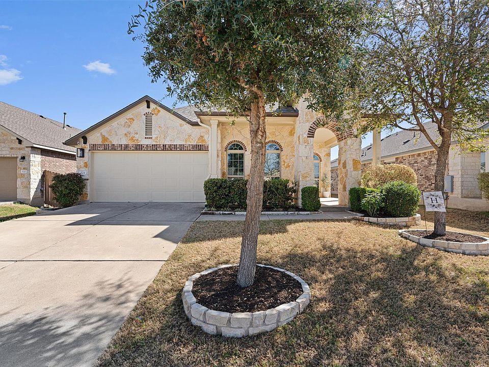 1st image of 524 Longhorn Cavern Rd