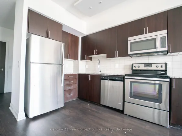 7890 Bathurst St #705, Vaughan, ON L4J 0J8