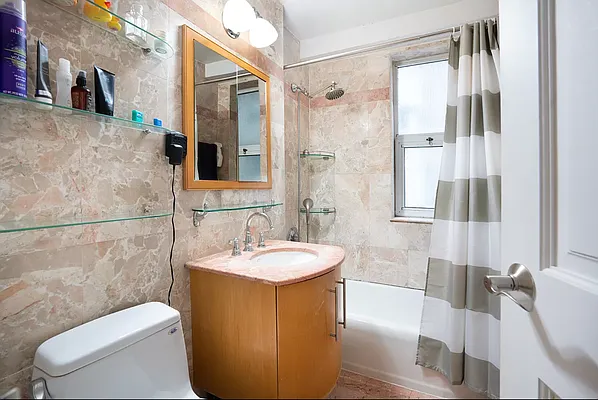 Rented by Keller Williams NYC | media 14