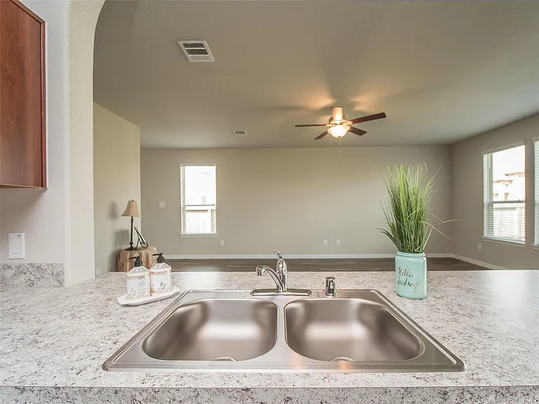 3542 Vivaldi Dr — Photo 17