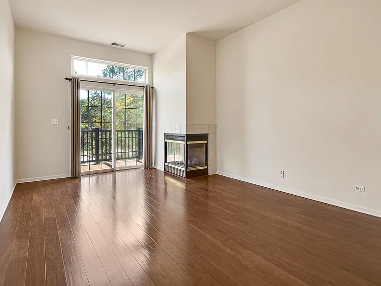 2409 Wilton Ln — Photo 4