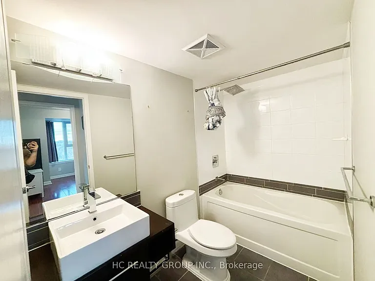 190 Borough Dr #1108 — Photo 3