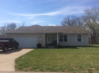 1309 Mallory Ct, Pittsburg, KS 66762