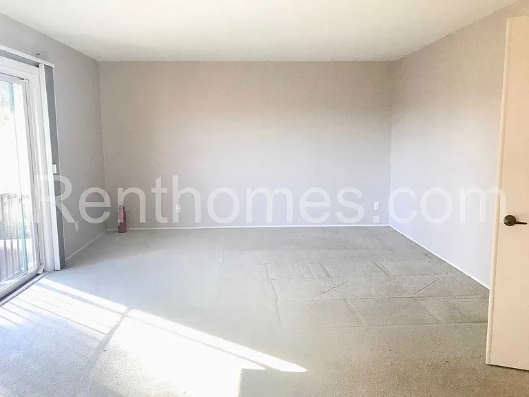 11245 Forestview Ln — Photo 11