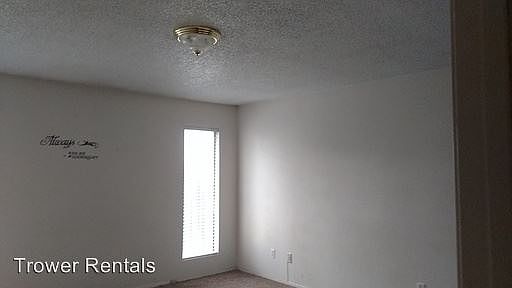5th image of 6609 Alcove St