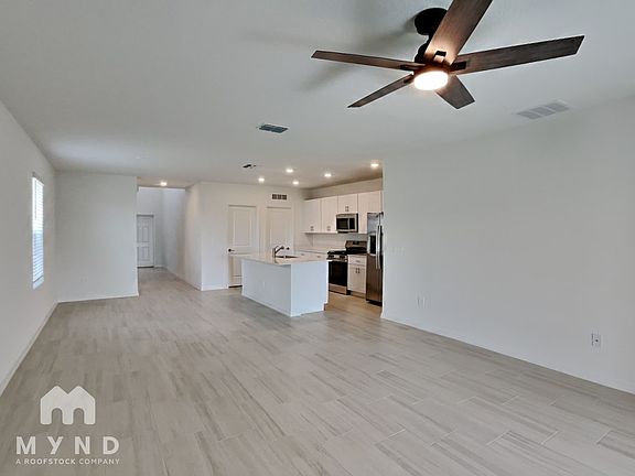 5th image of 35142 Gravelly Dr