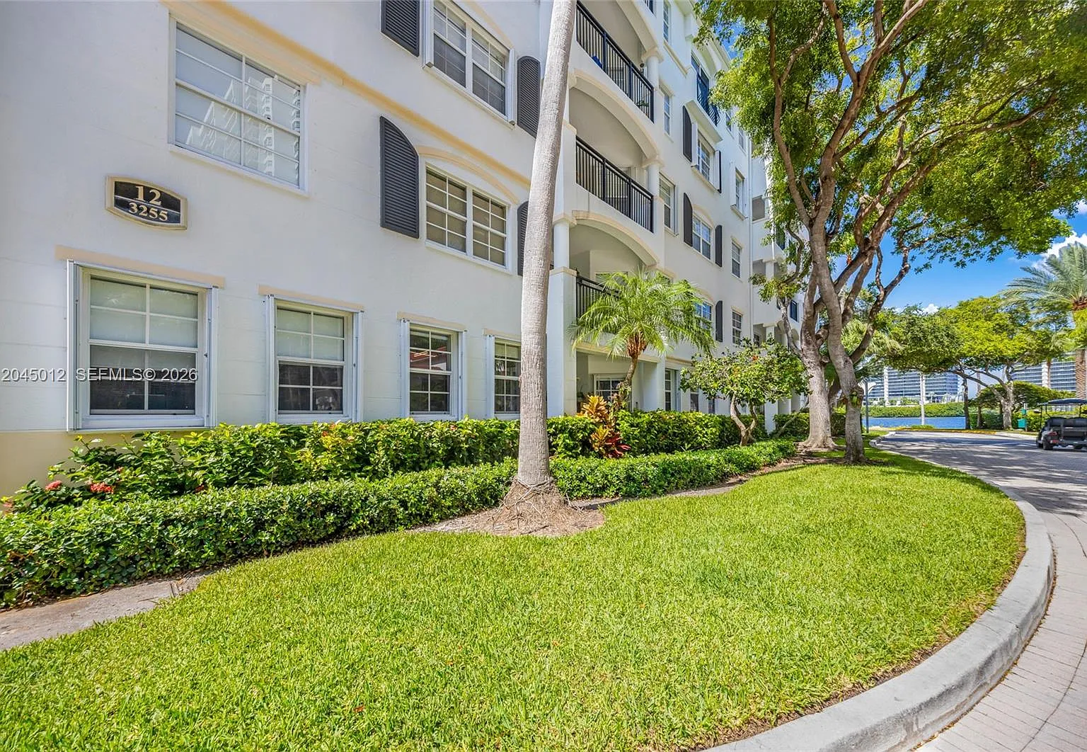 Village By The Bay Condo — Photo 3