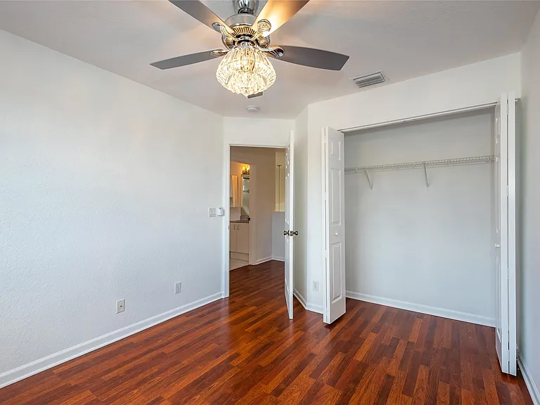 5704 NW 127th Ter — Photo 50
